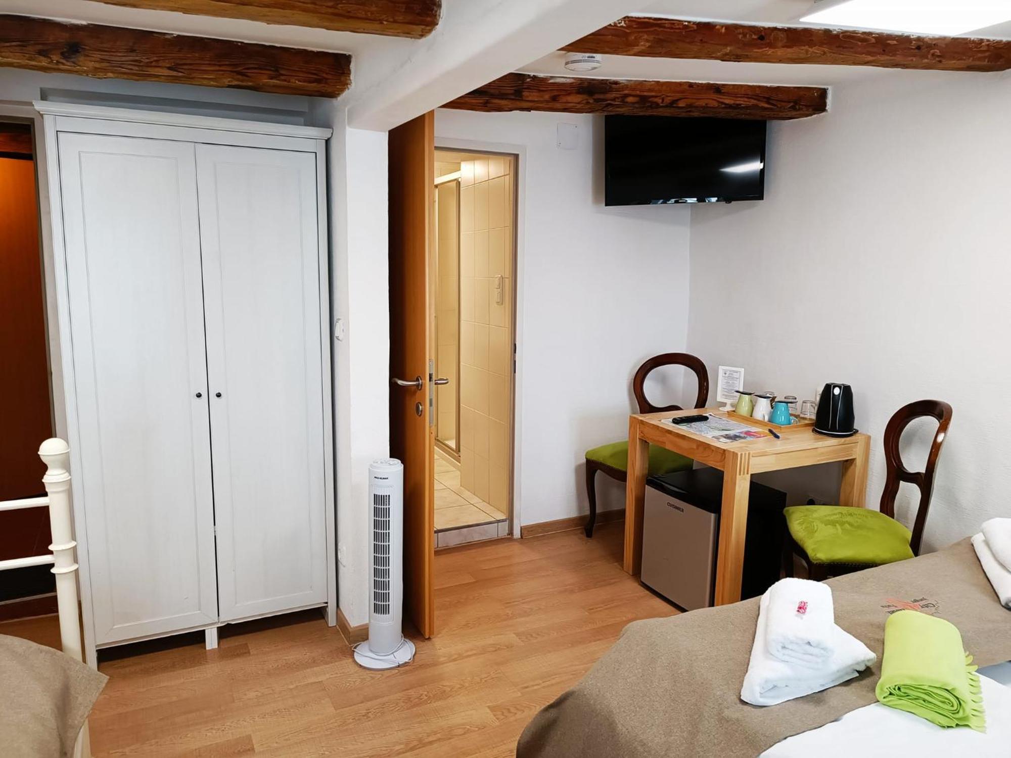 Cityhotel Junger Fuchs Salzburg Exterior photo